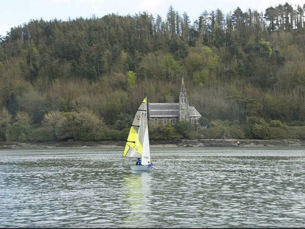Redington House Selfcatering Accommodation An Cóbh Esterno foto